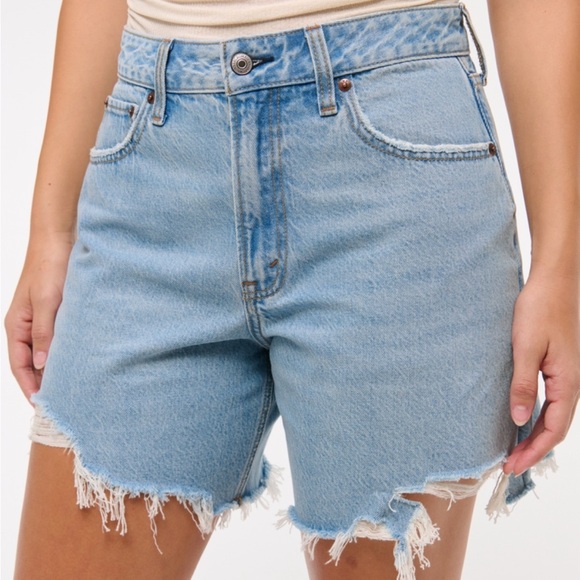 Abercrombie & Fitch Light Blue Distressed High-Rise Jean Shorts - Picture 6 of 8